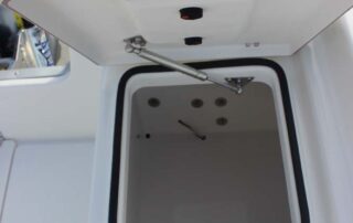 KENCRAFT CENTER CONSOLE BAY BOAT EASY ACCESS